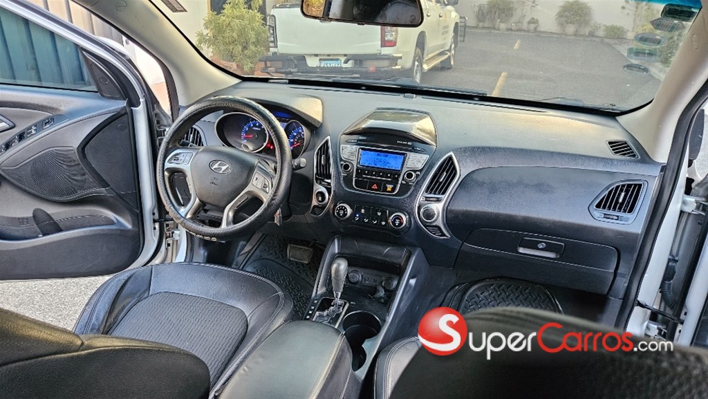 2011 Hyundai Tucson — foto 7 / 12