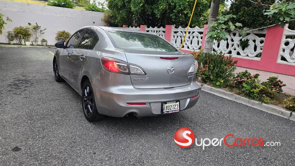 2013 Mazda 3