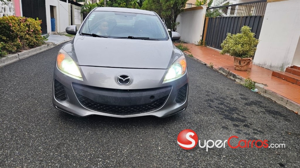 2013 Mazda 3 — foto 2 / 8