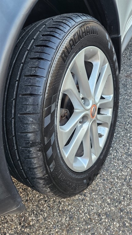 2014 Nissan Juke — foto 6 / 10