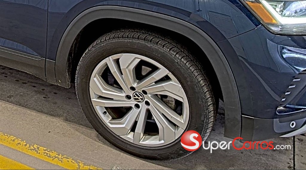 2021 Volkswagen Atlas — foto 6 / 12