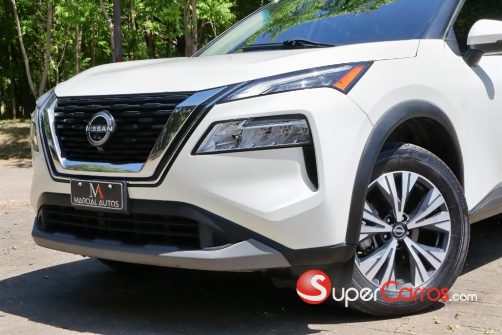 2022 Nissan Rogue SV — foto 3 / 7