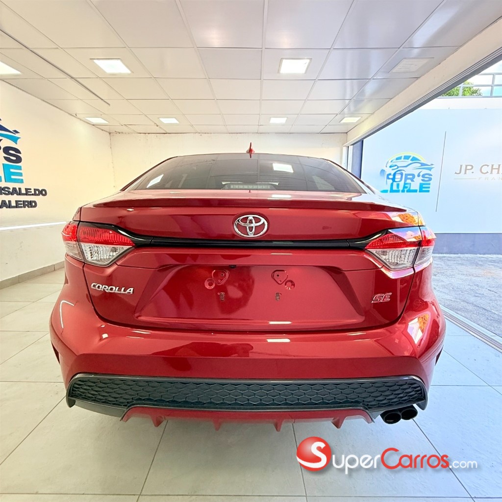 2021 Toyota Corolla SE — foto 9 / 10