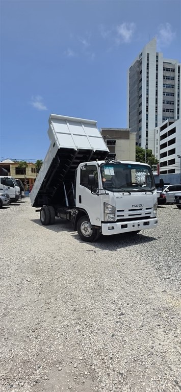 2022 Isuzu Volteo