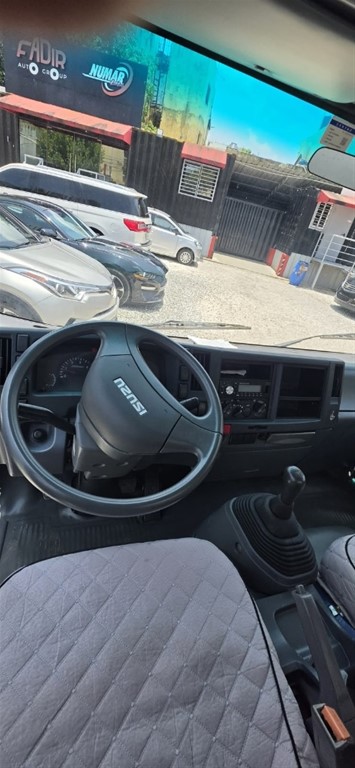 2022 Isuzu Volteo — foto 6 / 10