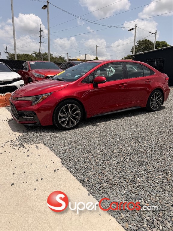 2021 Toyota Corolla SE — foto 2 / 10