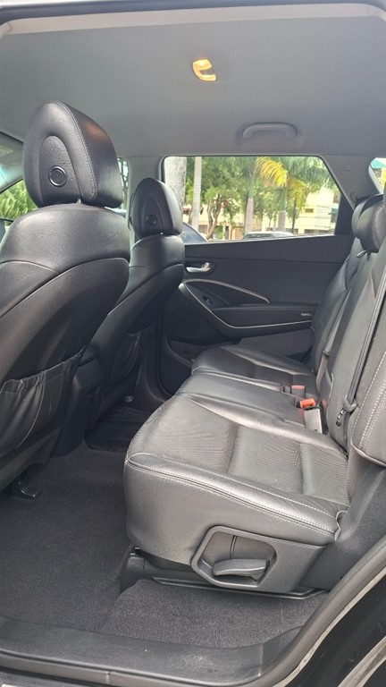 2016 Hyundai Grand Santa Fe GLS — foto 7 / 11