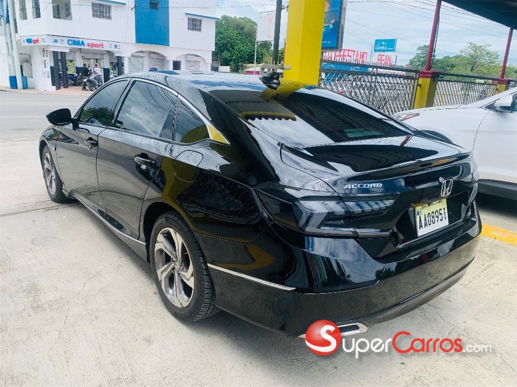 2018 Honda Accord EXL — foto 8 / 11