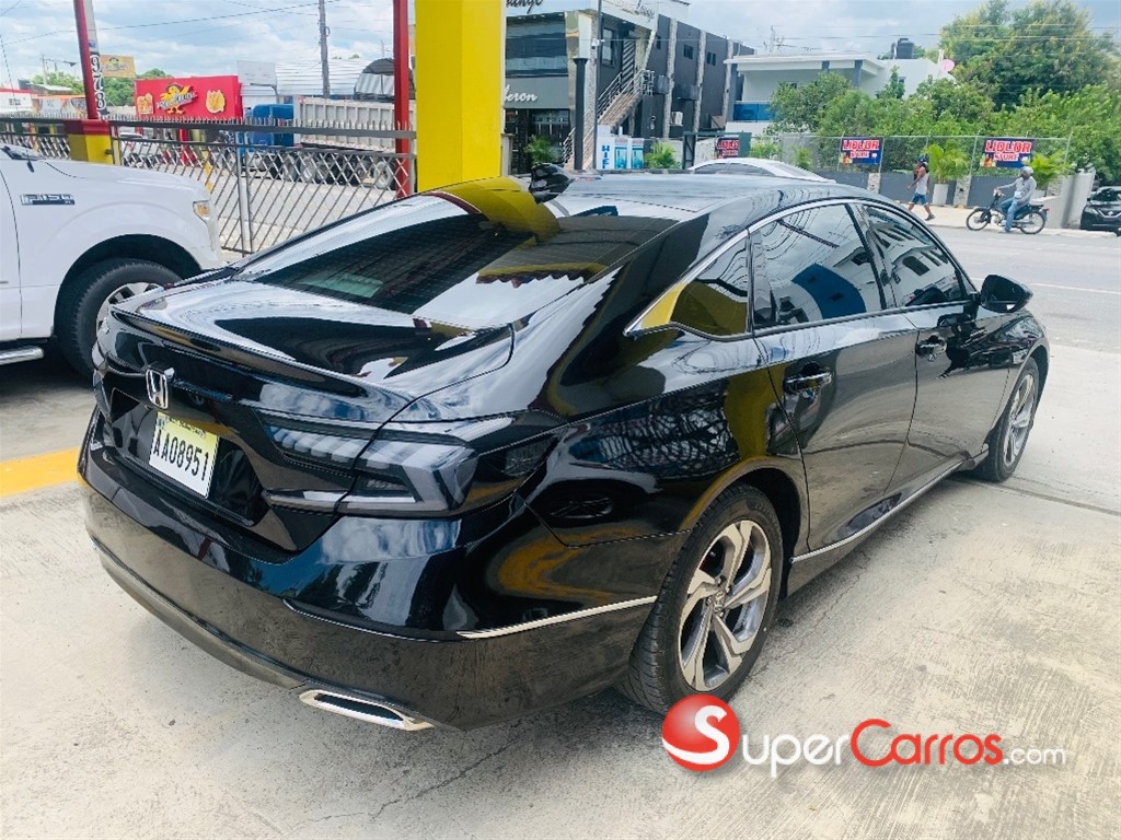 2018 Honda Accord EXL — foto 10 / 11