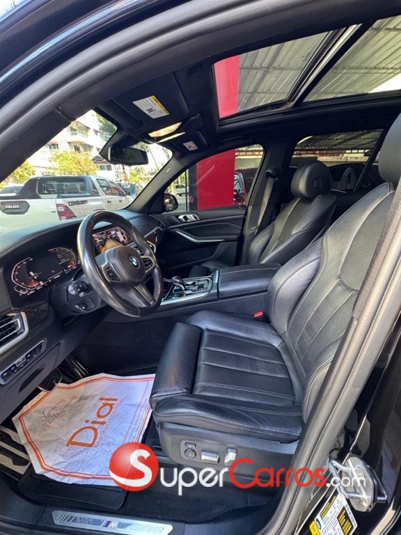 2020 BMW X 5 40i — foto 9 / 12