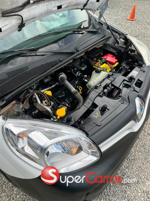 2016 Renault Kongoo — foto 9 / 9