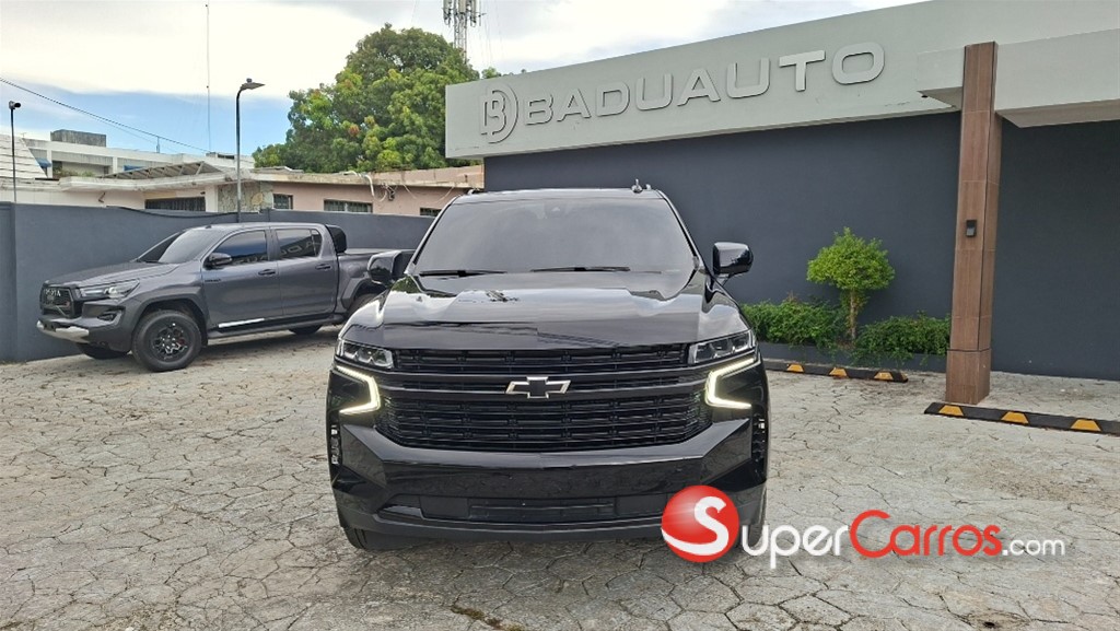 2021 Chevrolet Tahoe RST — foto 2 / 12