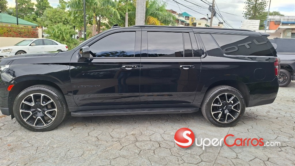 2021 Chevrolet Tahoe RST — foto 4 / 12