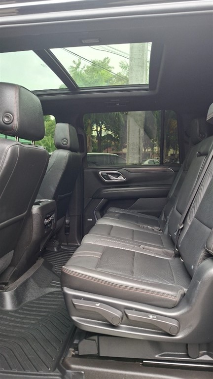 2021 Chevrolet Tahoe RST — foto 11 / 12