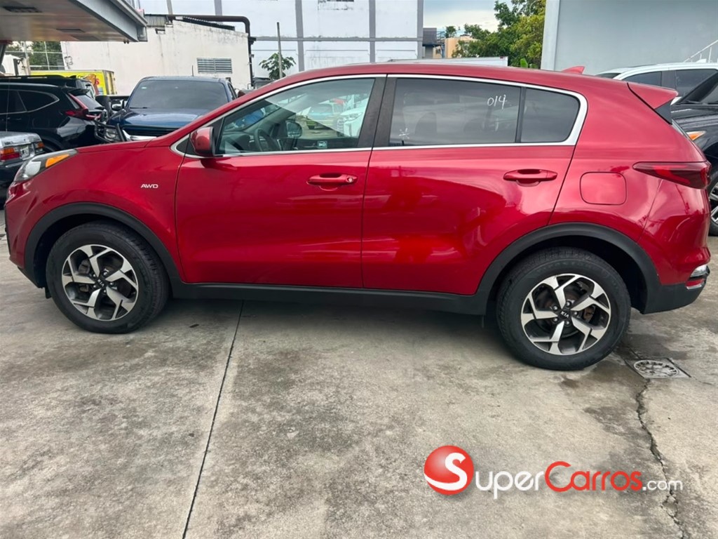 2020 Kia Sportage — foto 2 / 8