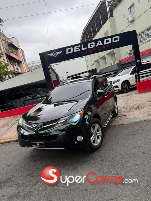 2013 Toyota RAV4 XLE — foto 3 / 8