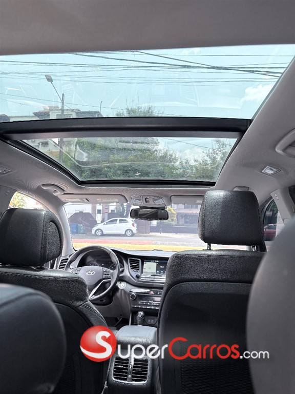 2016 Hyundai Tucson LIMITED — foto 10 / 11