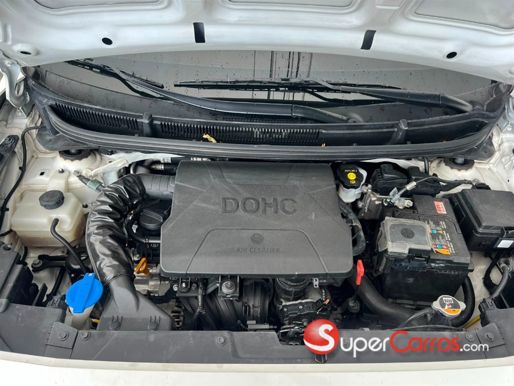 2025 Kia Picanto L X — foto 2 / 12