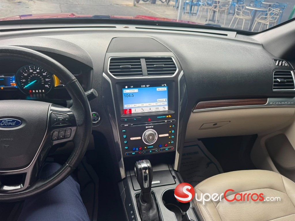 2018 Ford Explorer Limited — foto 4 / 5
