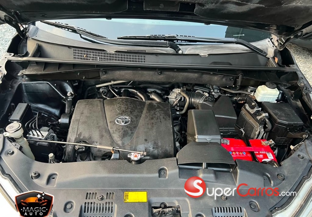 2019 Toyota Highlander LE — foto 6 / 11