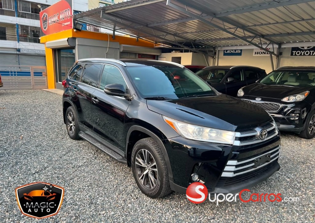 2019 Toyota Highlander LE — foto 10 / 11