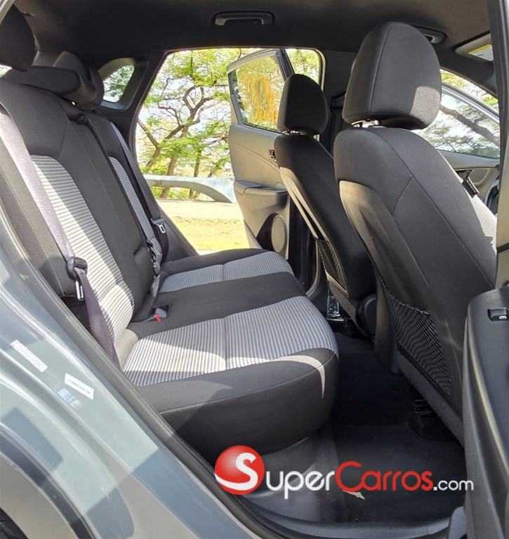 2021 Hyundai KONA — foto 12 / 12