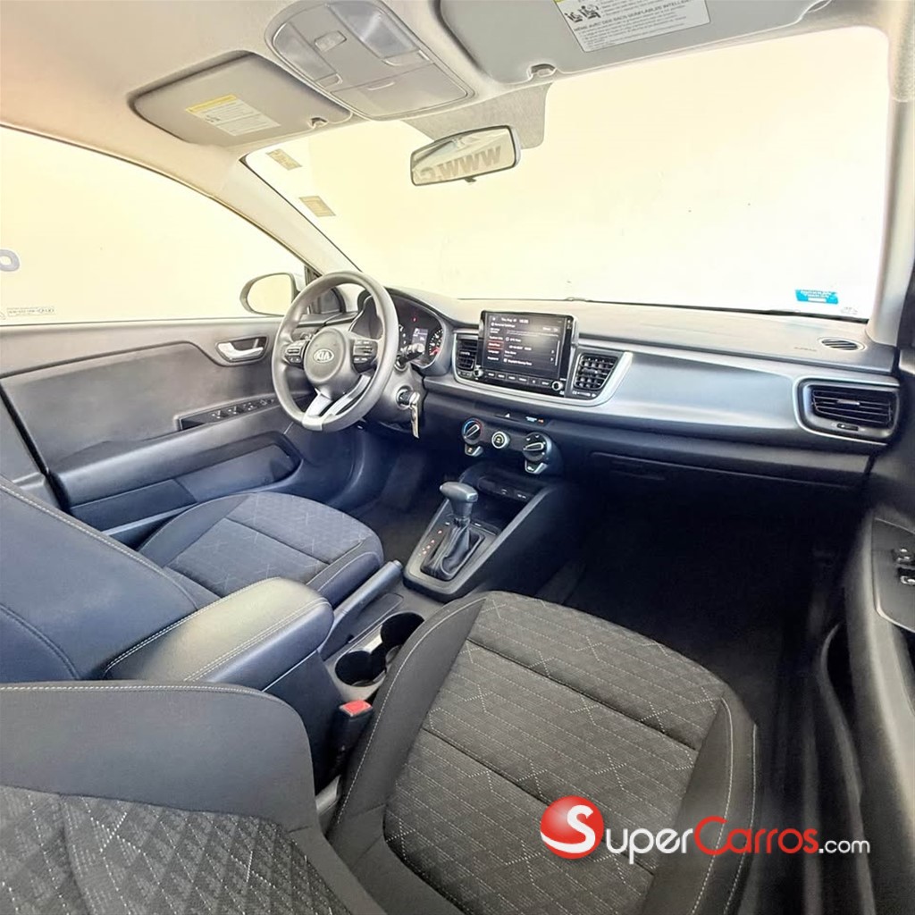 2022 Kia Rio S — foto 4 / 10