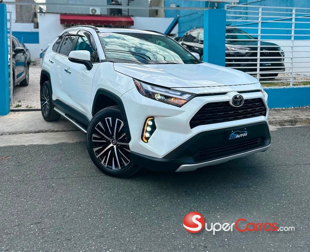 2024 Toyota RAV4 XLE Premium — foto 3 / 9