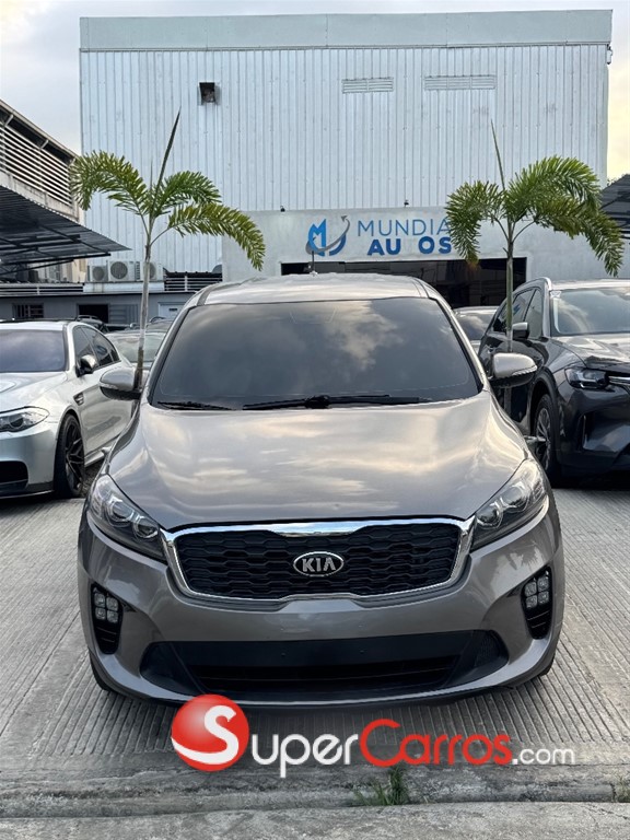 2018 Kia Sorento — foto 5 / 12