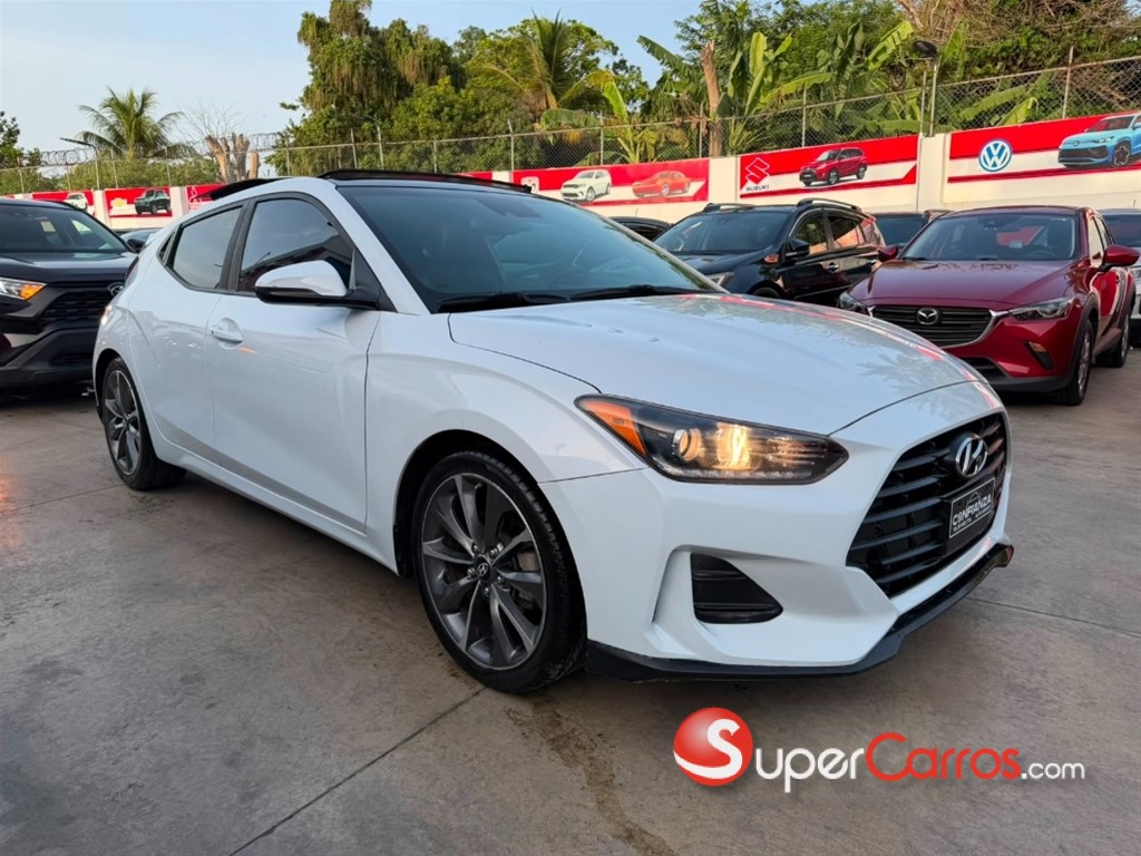 2020 Hyundai Veloster — foto 3 / 7