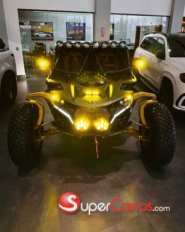 2025 Can Am Maverick R X RS SMART-SHOX — foto 2 / 12