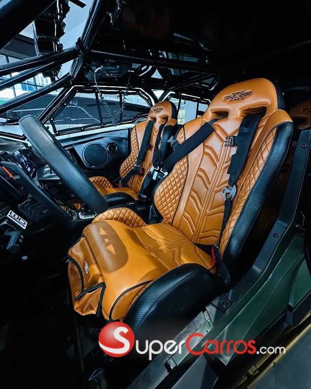 2025 Can Am Maverick R X RS SMART-SHOX — foto 4 / 12
