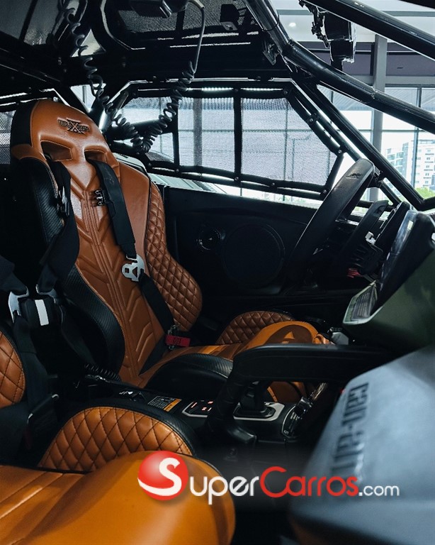 2025 Can Am Maverick R X RS SMART-SHOX — foto 6 / 12