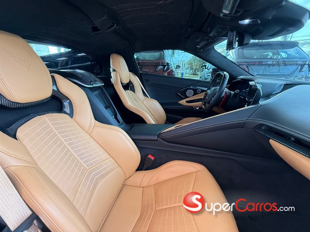 2025 Chevrolet Corvette E-RAY COUPE 3LZ — foto 9 / 11
