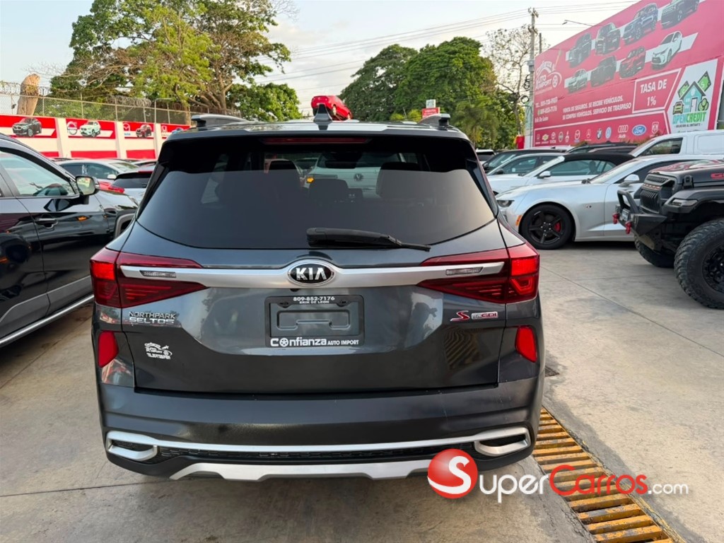 2020 Kia Seltos — foto 5 / 10