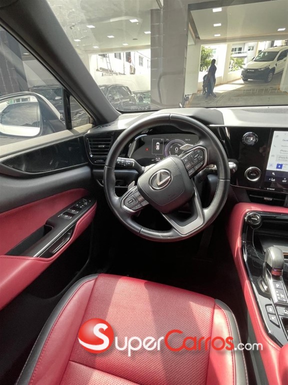 2024 Lexus NX 350 Hybrid — foto 3 / 6