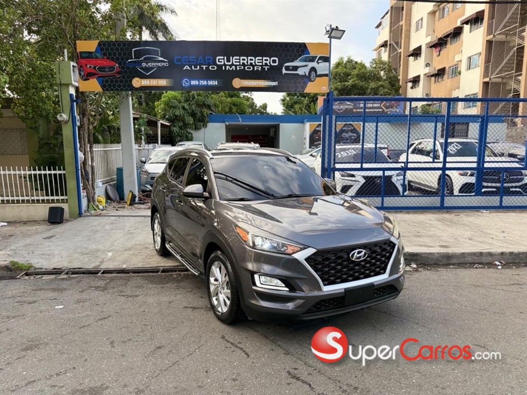 2020 Hyundai Tucson SE