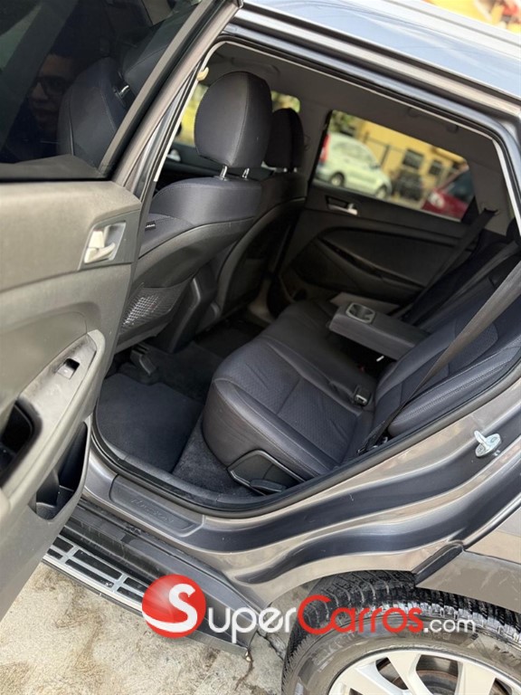 2020 Hyundai Tucson SE — foto 6 / 11