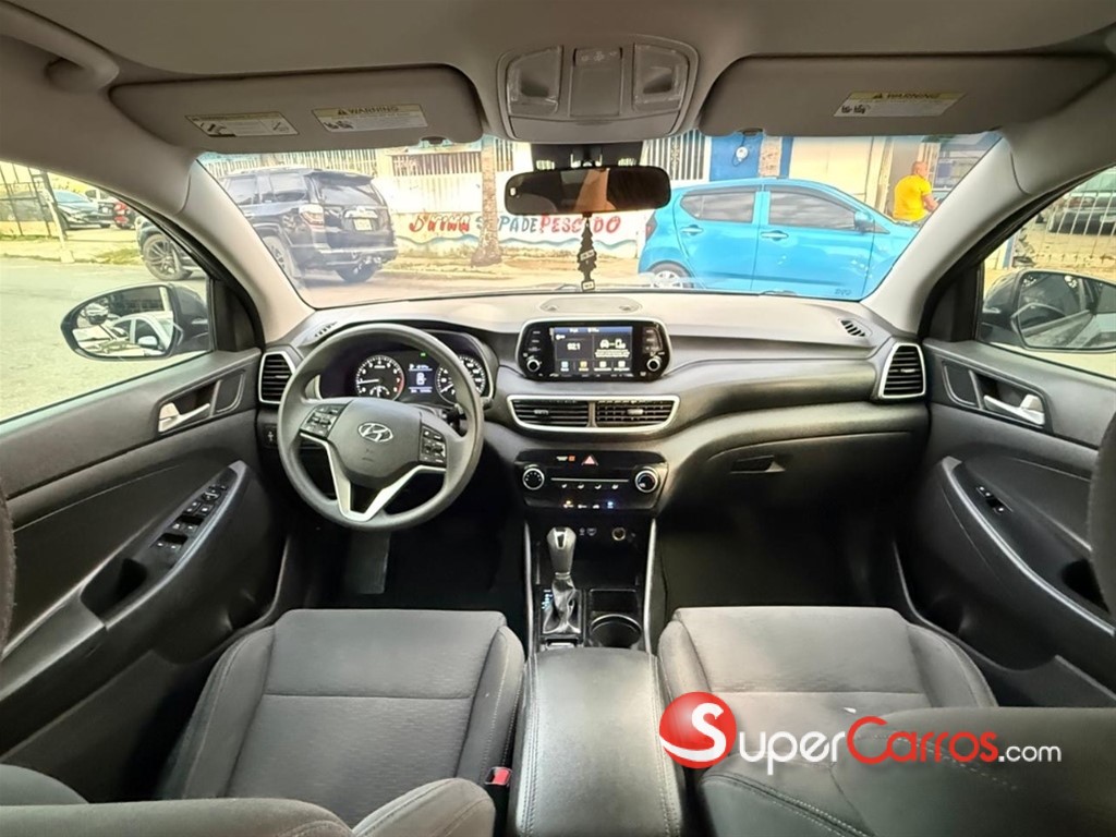 2020 Hyundai Tucson SE — foto 8 / 11