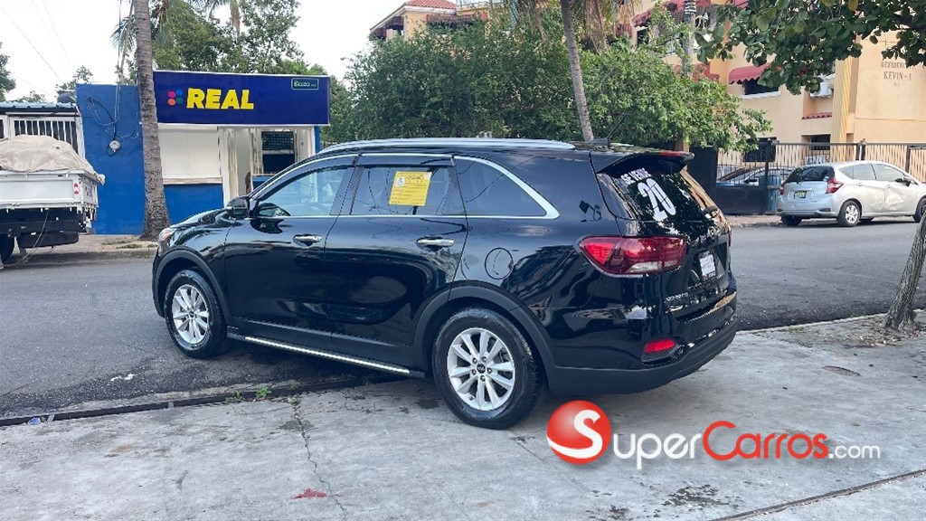 2020 Kia Sorento LX — foto 4 / 12