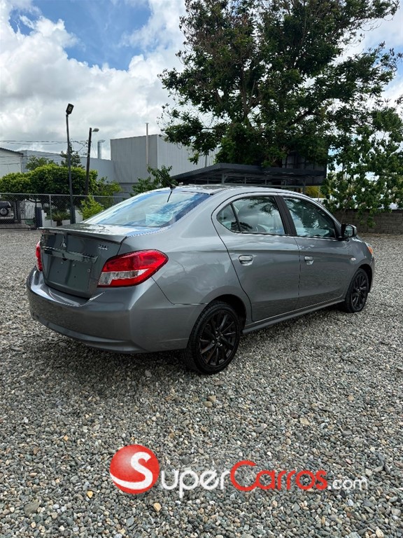 2020 Mitsubishi Motors Mirage G4 — foto 3 / 8