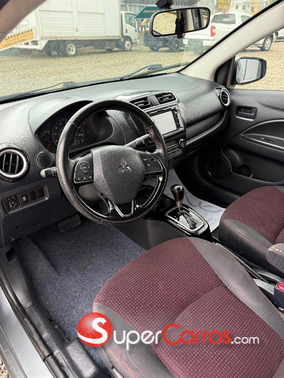 2020 Mitsubishi Motors Mirage G4 — foto 5 / 8