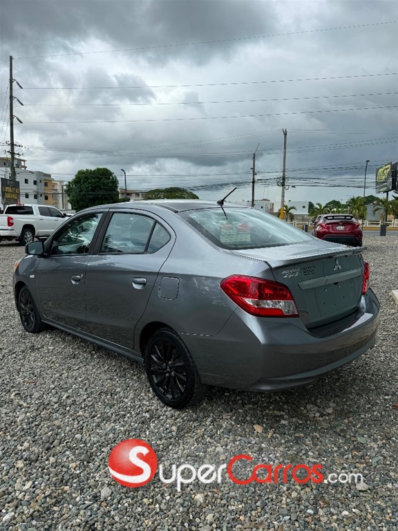 2020 Mitsubishi Motors Mirage G4 — foto 6 / 8
