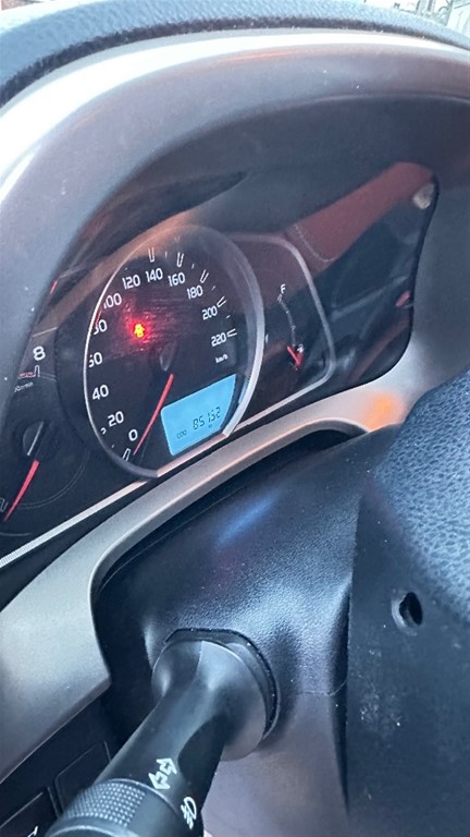 2014 Toyota RAV4 LE — foto 9 / 12