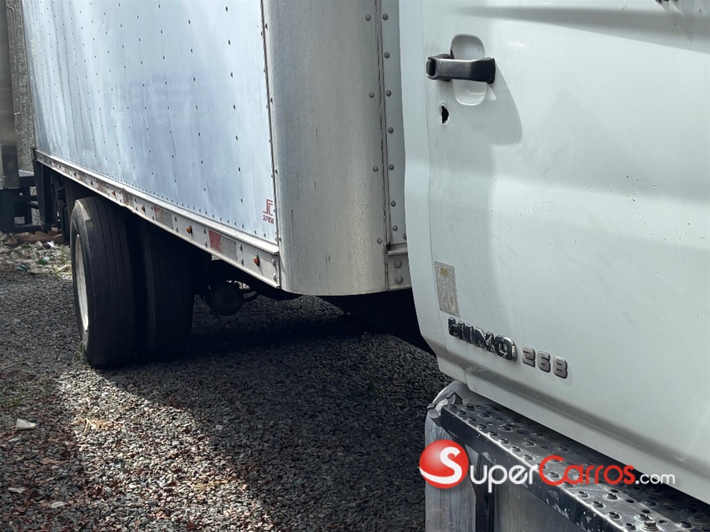 2010 Hino 268 — foto 4 / 7