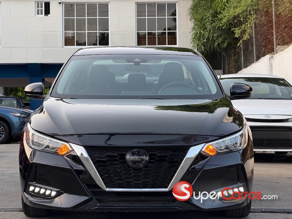 2020 Nissan Sentra — foto 2 / 9