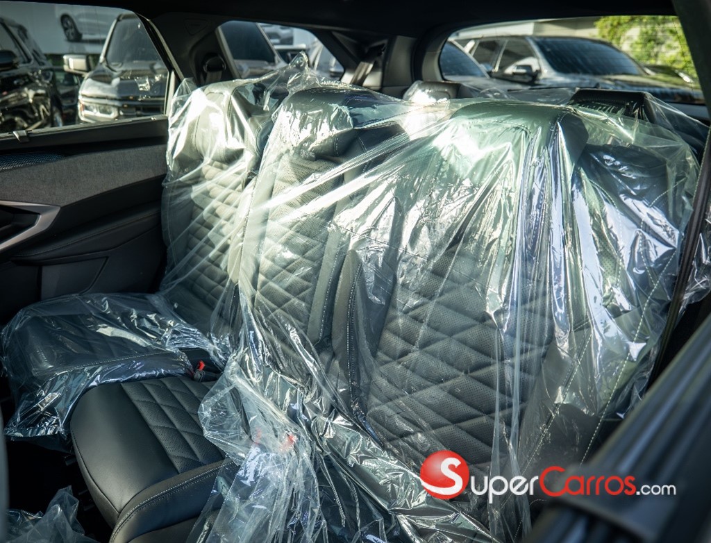 2027 Peugeot 5008 GT Line — foto 7 / 12