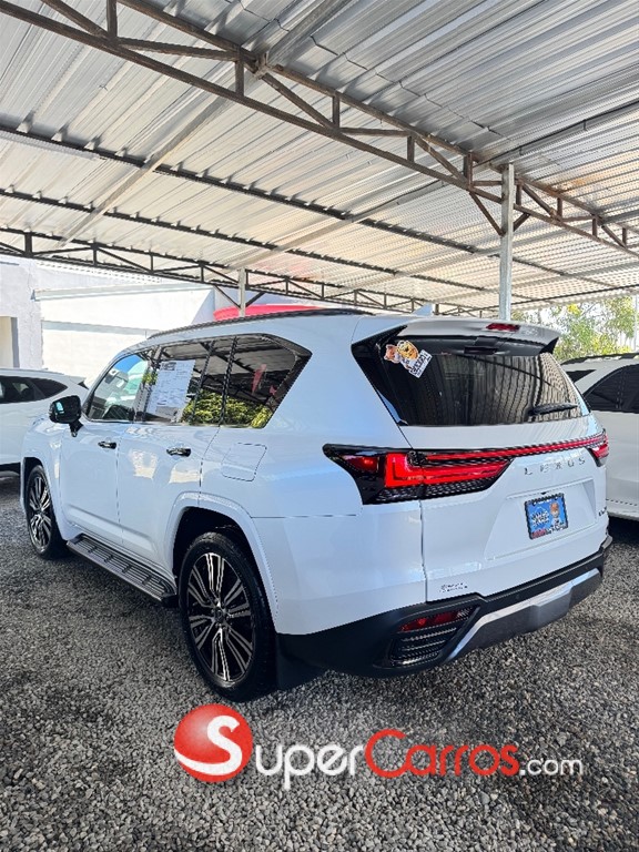 2022 Lexus LX 600 Luxury — foto 3 / 12