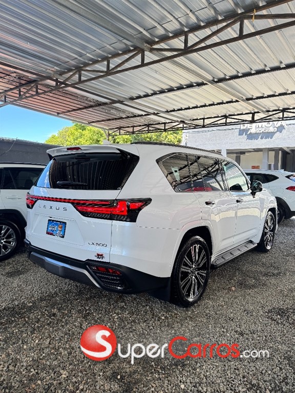 2022 Lexus LX 600 Luxury — foto 4 / 12