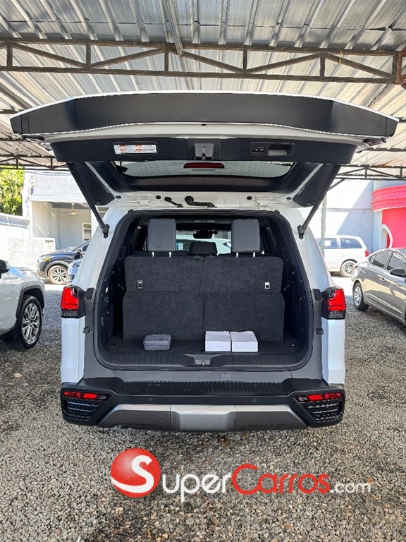 2022 Lexus LX 600 Luxury — foto 6 / 12